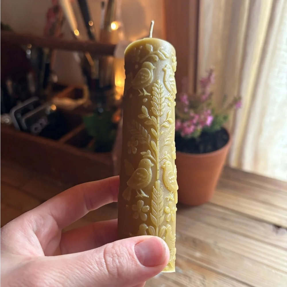 Handcrafted 100% Beeswax Swedish Pillar Candle